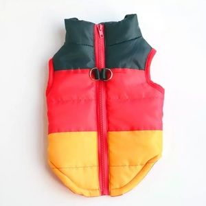 German Flag Dog Vest 🇩🇪 OKTOBERFEST style_ Only Tried On